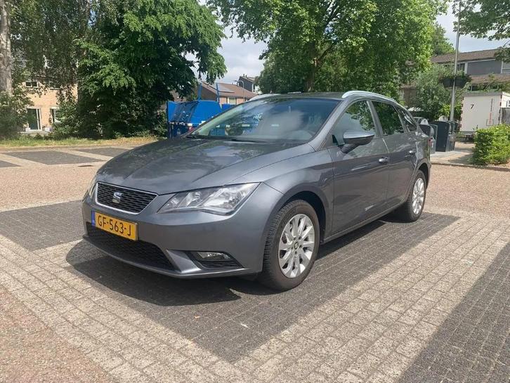 SEAT Leon ST 1.2 TSI Style: Trekhaak, Chiptuned, Hulpveren, Auto's, Seat, Particulier, Leon, ABS, Airbags, Airconditioning, Alarm