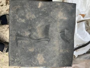 Rubber tegels beschikbaar voor biedingen