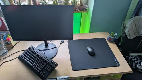 Full Gaming PC Setup - Monitor, Muis, Muismat, Toetsenbord, Computers en Software, Desktop Pc's, Zo goed als nieuw, 4 Ghz of meer
