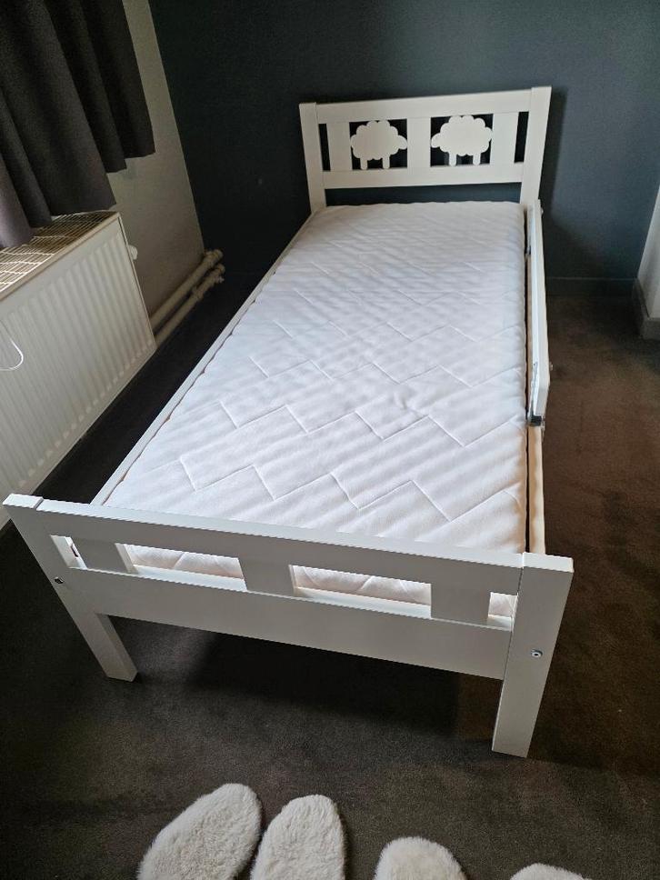 Kinderbed Ikea Kritter, Huis en Inrichting, Slaapkamer | Slaapbanken, Zo goed als nieuw, 70 cm of minder, 190 cm of minder, Eenpersoons