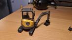 Volvo minikraan AT 1:32, Ophalen of Verzenden, Tractor of Landbouw, Overige merken