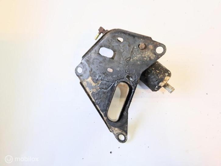 Brandstofpomp frame onder auto Volvo 240 1312249, Auto-onderdelen, Brandstofsystemen, Volvo, Gebruikt, Ophalen of Verzenden