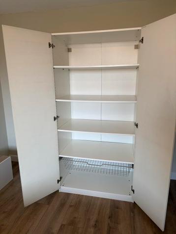 Ikea Pax Kast 100x58x201 met planken en mand - afbeelding 2