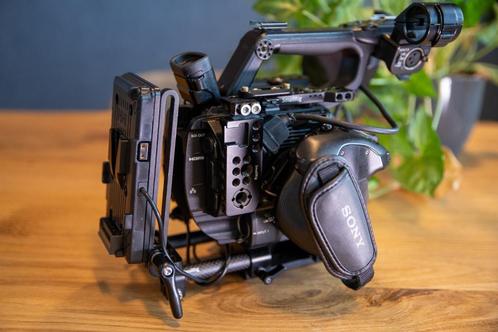 Sony FS5 4K Camera Body met Accessoires, Audio, Tv en Foto, Videocamera's Digitaal, Zo goed als nieuw, Camera, Geheugenkaart, Sony
