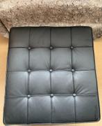 Stoelen Fauteuil Barcelona Chair, Huis en Inrichting, Fauteuils, Ophalen of Verzenden, Zo goed als nieuw, Leer