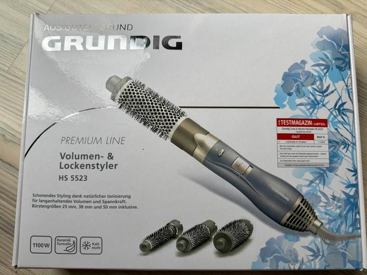 Grundig ceramic föhn borstel, krullenstyler. ZGAN, Sieraden, Tassen en Uiterlijk, Uiterlijk | Haarverzorging, Zo goed als nieuw