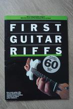 Nieuw boek first guitar riffs - gitaar spelen met 60 riffs, Muziek en Instrumenten, Ophalen of Verzenden, Nieuw, Les of Cursus