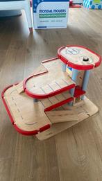 Plan Toys - houten parkeer garage, Kinderen en Baby's, Speelgoed | Houten speelgoed, Ophalen, Gebruikt, Overige typen