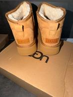 UGG plateau laarsjes maat 39, Ophalen of Verzenden, Nieuw, Bruin
