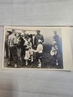 Oude foto: Aankomst Prinselijk Gezin Teuge 1945, Ophalen of Verzenden, 1940 tot 1960, Gelopen, België en Luxemburg