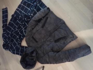 Heren winter jas en warme ochtend jas  samen 10 euro  beschikbaar voor biedingen