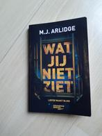 M.J.Arlidge Wat jij niet ziet, Boeken, Thrillers, Ophalen of Verzenden