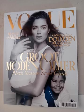 Vintage vogues Nederland doutzen maart 2015 fashion beschikbaar voor biedingen