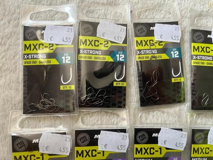 adv 186 / NIEUW mixset 8 pakjes haakjes MATRIX, Watersport en Boten, Hengelsport | Algemeen, Nieuw, Haak, Ophalen of Verzenden