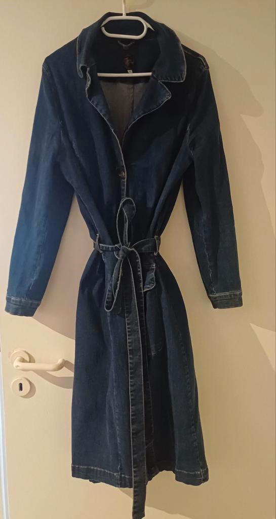 Tante Betsy lange spijkerjas / jeansjas XL, Kleding | Dames, Jassen | Zomer, Gedragen, Maat 46/48 (XL) of groter, Blauw, Ophalen of Verzenden