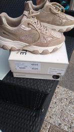 Gympen, Kleding | Dames, Bruin, Ophalen of Verzenden, Sneakers of Gympen, Zo goed als nieuw