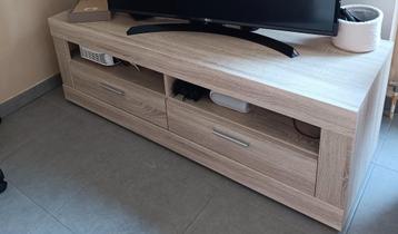 Mooie TV Meubel met Opbergruimte beschikbaar voor biedingen
