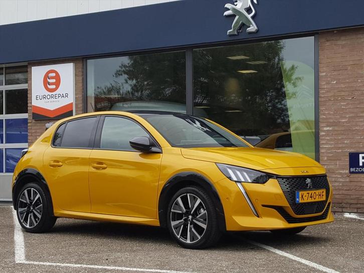 Peugeot 208 GT 1.2 PureTech 100pk (VOL)AUTOMAAT (EAT8) | NAV, Auto's, Peugeot, Bedrijf, Te koop, Achteruitrijcamera, Airconditioning