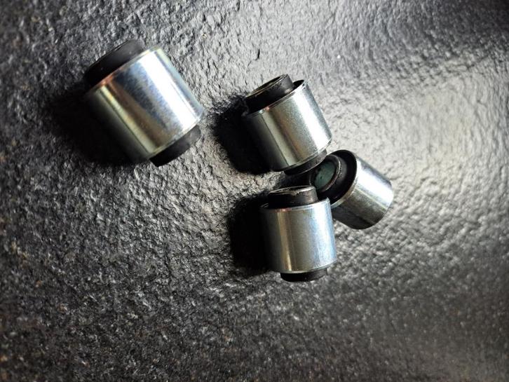 BMW S1000XR stuur trilrubbers, Auto-onderdelen, Motor en Toebehoren, BMW, Nieuw, Ophalen of Verzenden