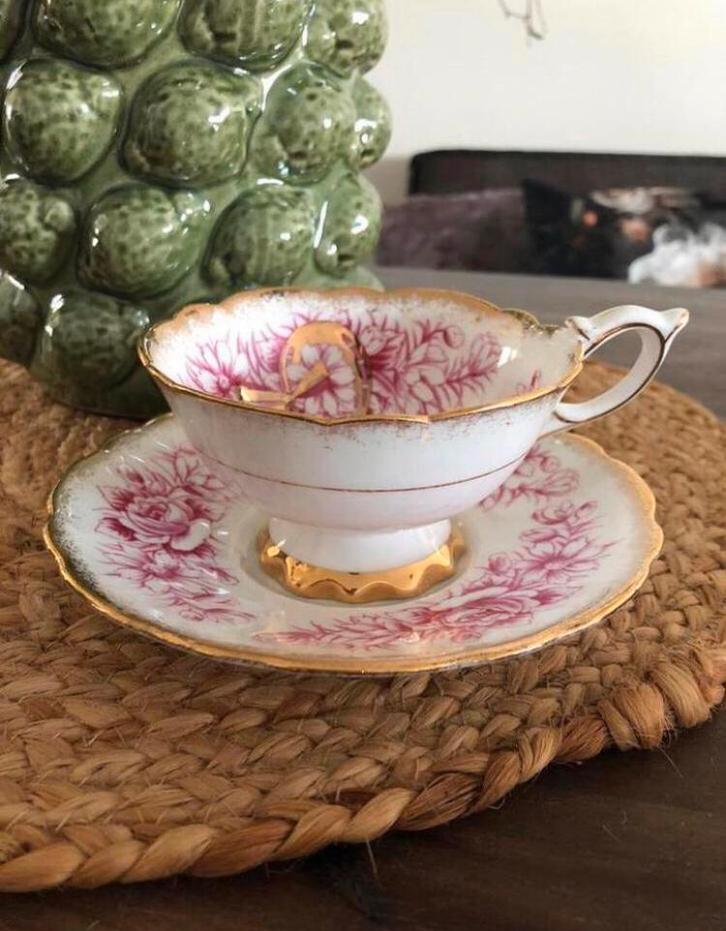 💝 Vintage ROYAL STAFFORD ANNIVERSARY kop schotel, Antiek en Kunst, Antiek | Servies los, Ophalen of Verzenden