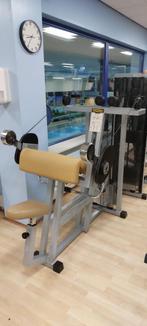 Technogym armcurl, Sport en Fitness, Fitnessmaterialen, Ophalen, Gebruikt, Armen, Overige typen
