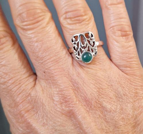 Zilveren ring met natuurlijke Groene Onyx steen zilver 925, Sieraden, Tassen en Uiterlijk, Ringen, Nieuw, Dame, 18 tot 19, Groen