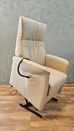 Fauteuil met sta op functie bij Zitgemak in joure, Ophalen of Verzenden, Zo goed als nieuw, 75 tot 100 cm, 50 tot 75 cm