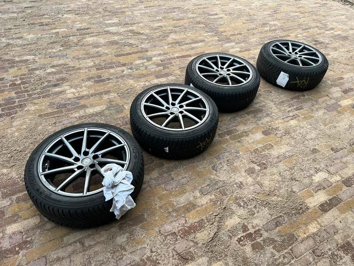 winterwielen Lexus LS 20 inch, Auto-onderdelen, Banden en Velgen, Banden en Velgen, Winterbanden, 16 inch, 205 mm, Personenwagen