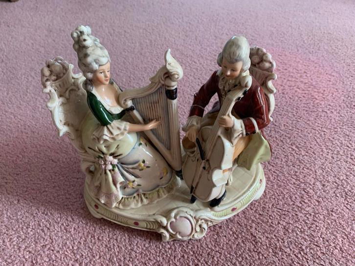 Antiek Porseleinen Beeldje Muziekscène, Antiek en Kunst, Antiek | Keramiek en Aardewerk, Ophalen of Verzenden