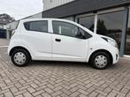 ✅ Chevrolet Spark 1.0 LS 2010 Wit super zuinig, Voorwielaandrijving, 839 kg, Stof, 4 cilinders