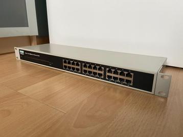 DIGITUS 24-poorts Fast Ethernet PoE switch beschikbaar voor biedingen