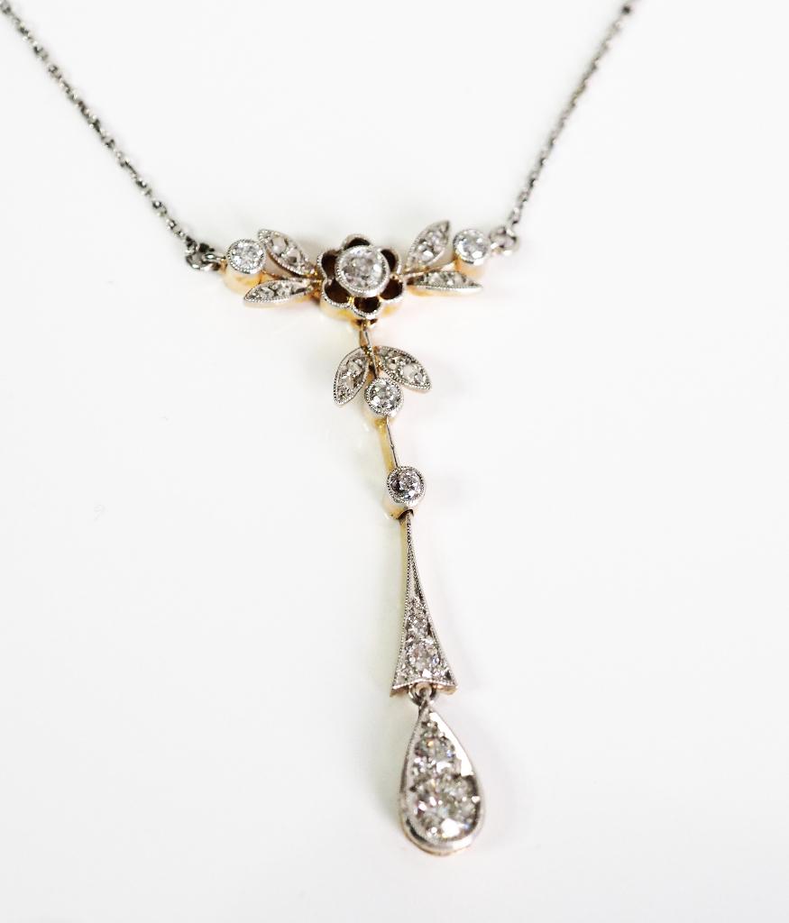 Art Deco collier, platina en goud, Bolsjewiek diamanten, Ophalen of Verzenden, Goud, Ketting, Met edelsteen