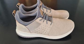 Skechers Dalson sneakers maat 43 zgan. beschikbaar voor biedingen
