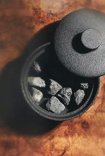 Diffuser met lavastenen beschikbaar voor biedingen