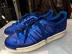 Adidas sneakers blauw metallic maat 43 1/3, Kleding | Heren, Schoenen, Nieuw, Blauw, Ophalen of Verzenden, Sneakers of Gympen