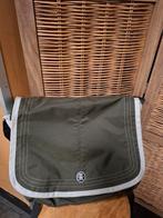 Crumpler laptoptas in olijfgroene kleur met oranje biezen, Ophalen of Verzenden, 17 inch of meer, Zo goed als nieuw