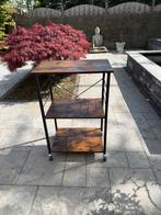 Leuk koffie tafeltje op wielen, Huis en Inrichting, Tafels | Sidetables, Ophalen, Zo goed als nieuw, 25 tot 50 cm, 50 tot 100 cm