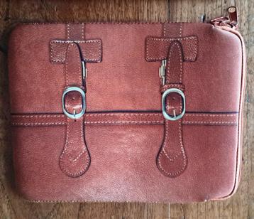 sportieve beschermtas voor notebook 25 x 19 cm beschikbaar voor biedingen