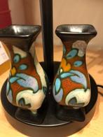 2 GOUDA PLATEEL VAASJES UIT 1979, Ophalen of Verzenden