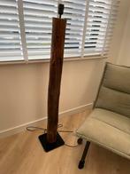 Stoere boomstamlamp, Huis en Inrichting, Lampen | Vloerlampen, Ophalen, Gebruikt, Hout, 100 tot 150 cm