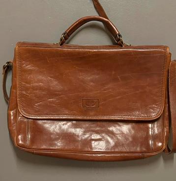 Mooie, bruine leren schoudertas / laptop tas La Moda beschikbaar voor biedingen