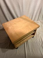 IKEA Oppli Kastje/Tafeltje, Huis en Inrichting, Ophalen, Gebruikt, 50 tot 75 cm, Vierkant