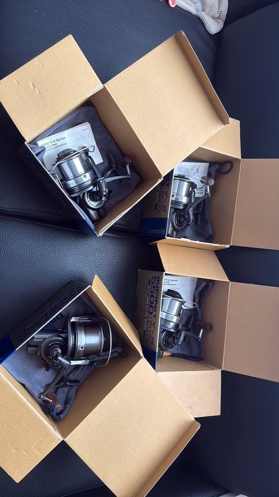 *** 4x Daiwa Infinity - X 5500 BR ZGAN***, Watersport en Boten, Hengelsport | Karpervissen, Zo goed als nieuw, Ophalen of Verzenden