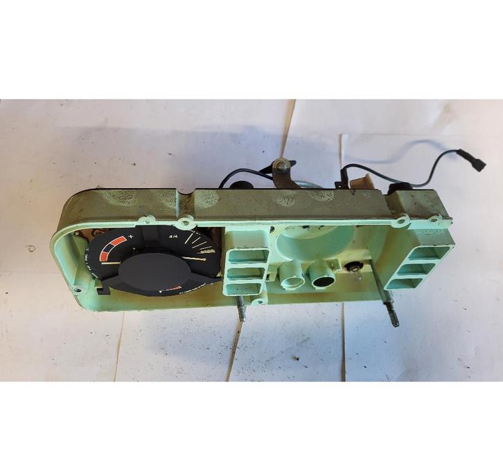 acсu bak Peugeot 404 kabels Kofferdeksel klokkenpaneel grill, Auto-onderdelen, Accu's en Toebehoren, Peugeot, Gebruikt, Ophalen of Verzenden