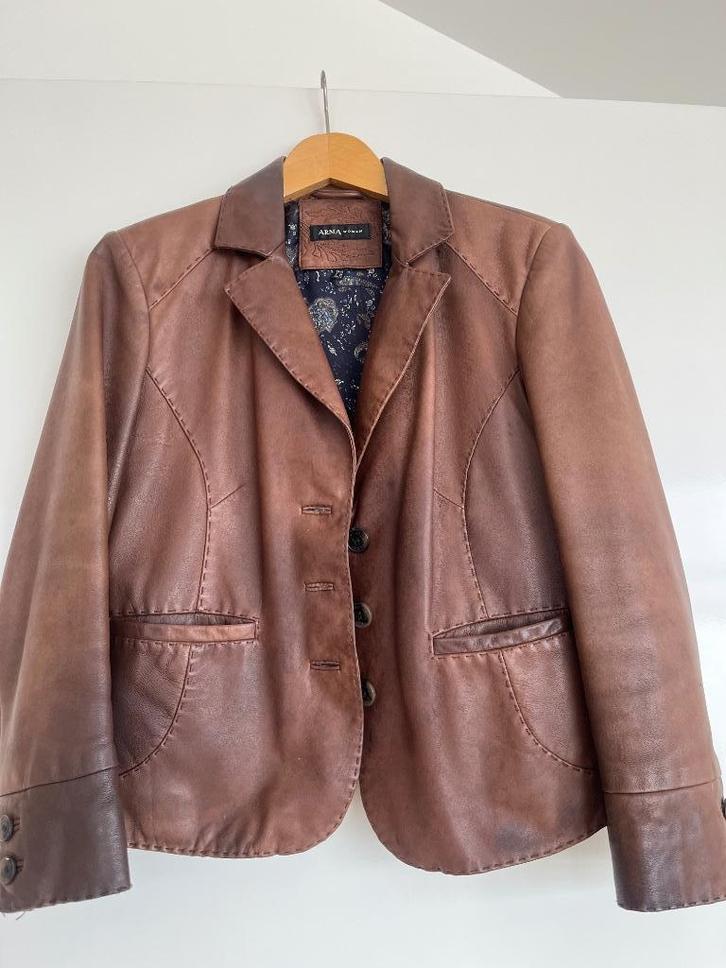 Arma lamsleren jasje, Kleding | Dames, Jasjes, Kostuums en Pakken, Gedragen, Jasje, Maat 38/40 (M), Bruin, Ophalen of Verzenden
