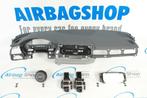 Airbag set - Dashboard 3 spaak licht grijs Audi A4 B9 8W, Gebruikt, Ophalen of Verzenden