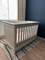 Massief houten ledikant, Ophalen, Gebruikt, Ledikant