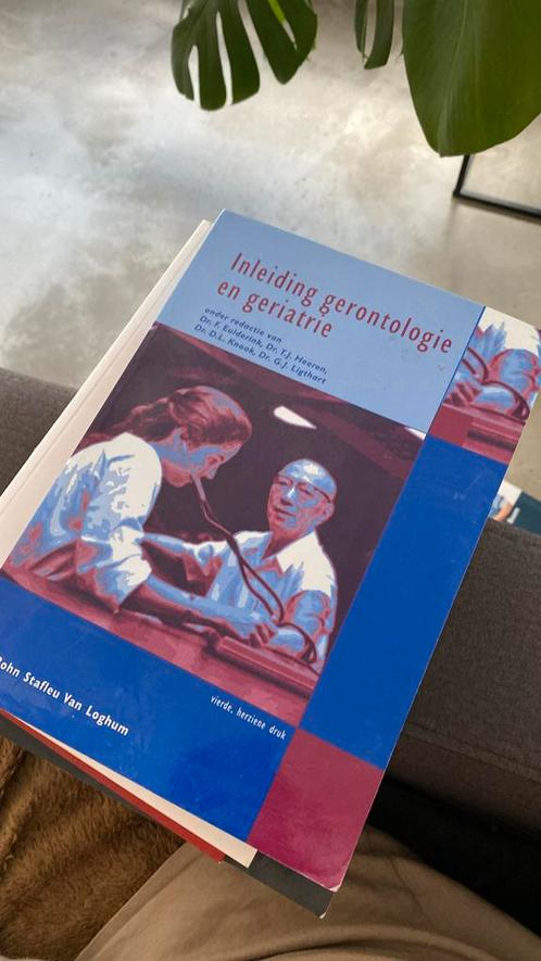 Inleiding gerontologie en geriatrie, Boeken, Wetenschap, Zo goed als nieuw, Ophalen of Verzenden