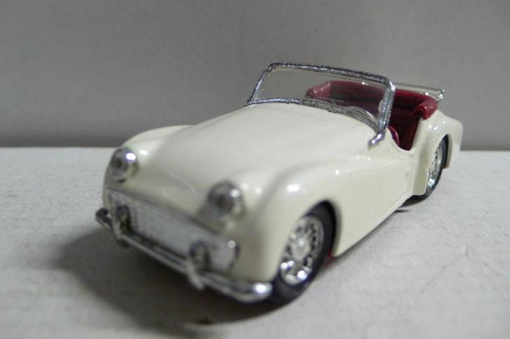 triumph tr 3 - vitesse - 1/43, Hobby en Vrije tijd, Modelauto's | 1:43, Nieuw, Auto, Overige merken, Verzenden