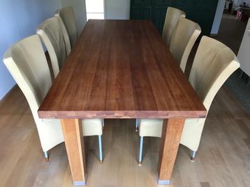 Massief (kersen) houten eettafel “Anton” van Jan des Bouvrie beschikbaar voor biedingen